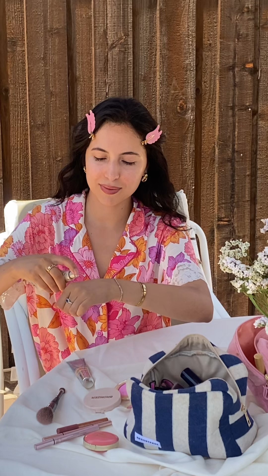 Everyday makeup routine | it cosmetics, huda beauty, emi hay hair clips

#LTKItBag #LTKStyleTip #LTKBeauty