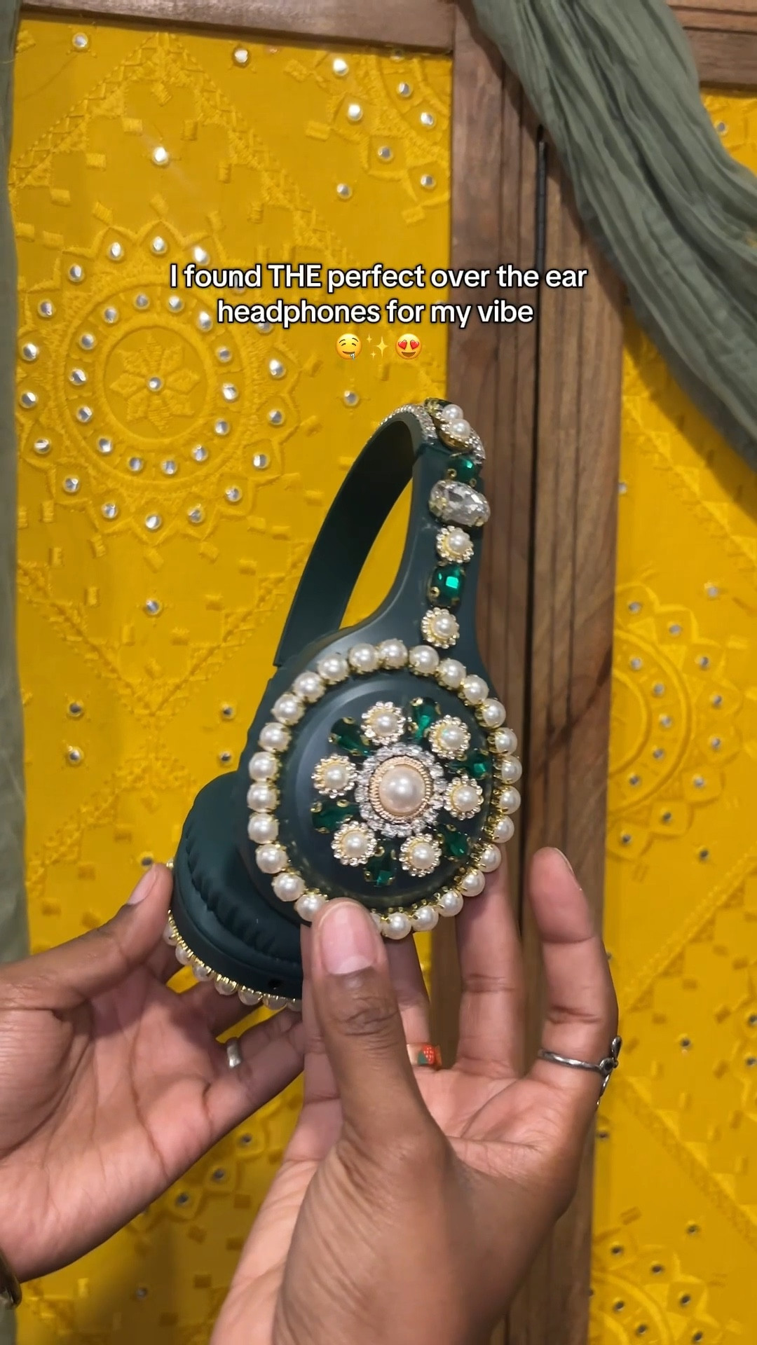 Giving Rihanna, iykyk