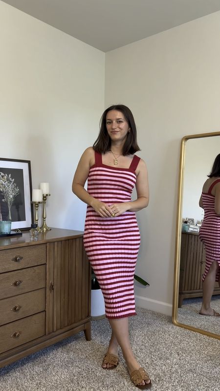 Comfy striped midi dress🍓🌸💋🎀 wearing a small!!