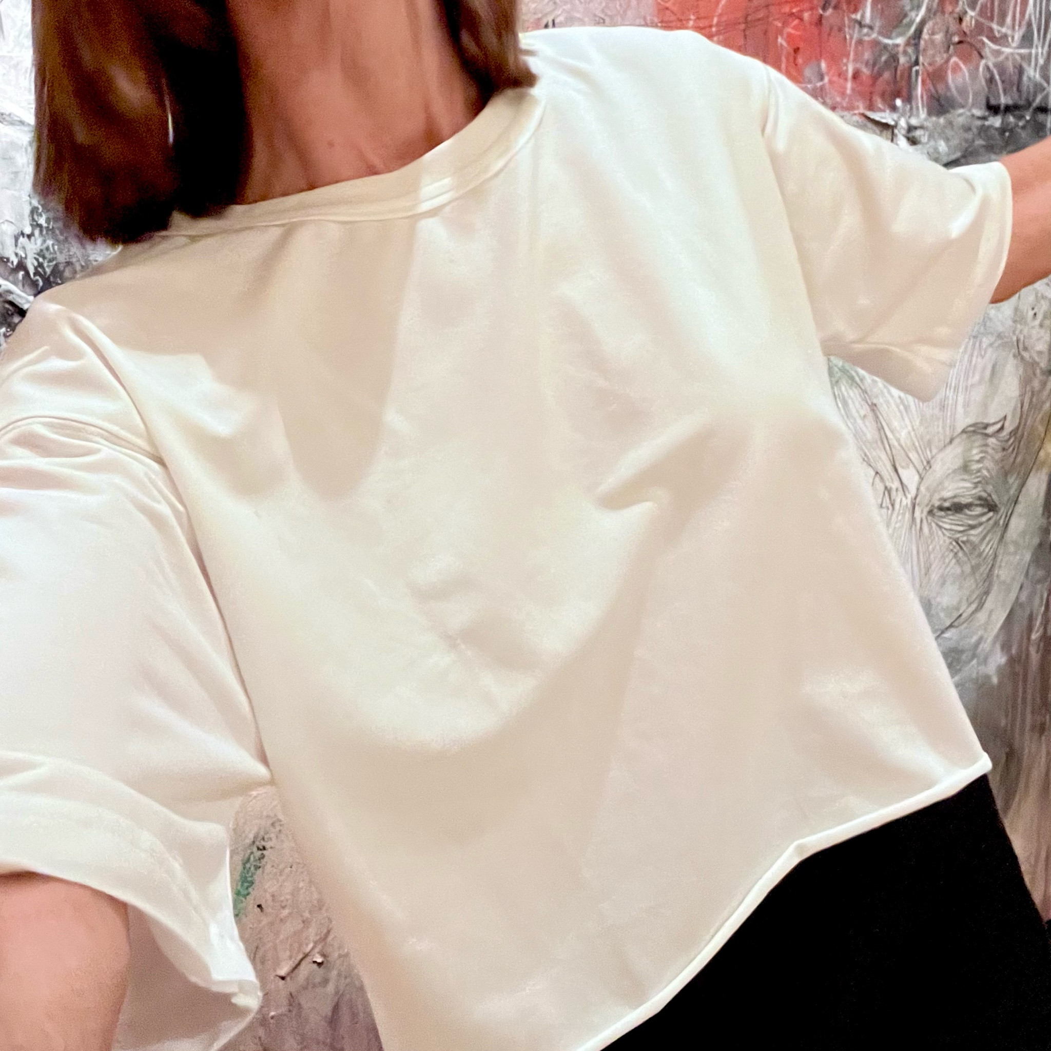 My Favoriite T ! The best t shirt I have ever found! Boxes, slight crop, bleach white, stitching and details are sought after. 

#LTKMostLoved #LTKfindsunder50 #LTKover40