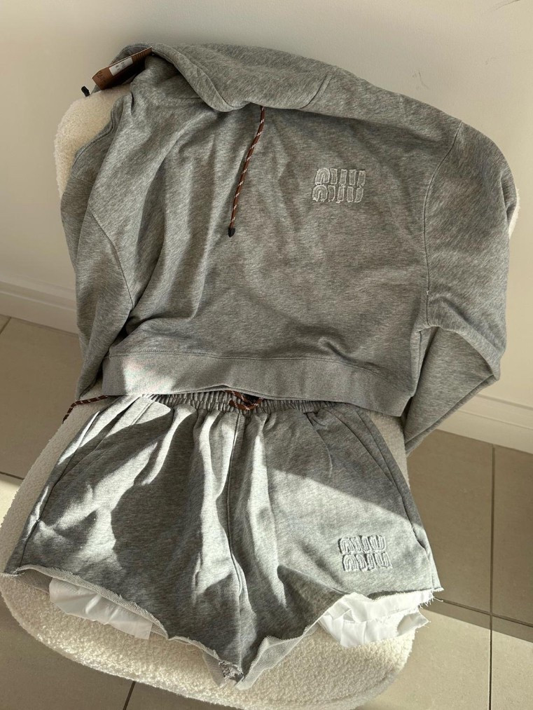 Honestly, you must have very comfortable and its stylish quality amazing!!!

#LTKGiftGuide #LTKBeauty #LTKxMadewell