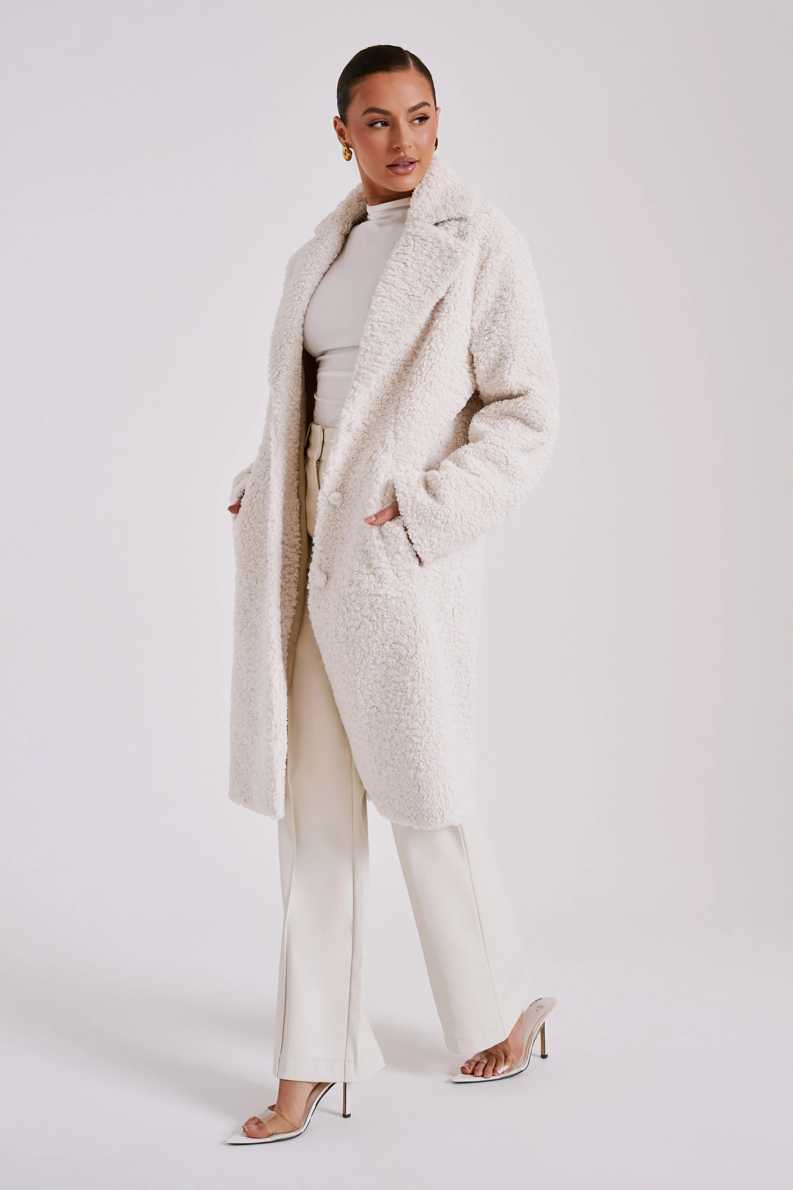 Izzy Boucle Coat - Cream | MESHKI US