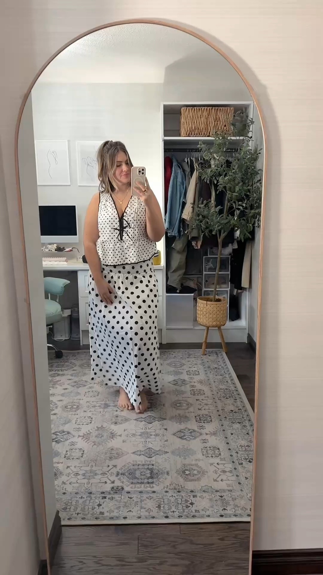 Helpppp!! Disney feels like the perfect place to bring out the polka dot trend, but what top and skirt combo?!

#LTKcanada #LTKmidsize #LTKsummer