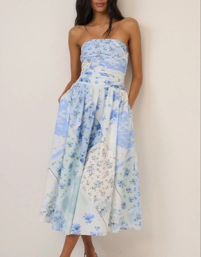 Blue floral bandeau alice summer midi dress.Hey I am 4'11/150cm petite fashion expert and I share style tips and fashion for short women.

#LTKPetite #LTKMidsize