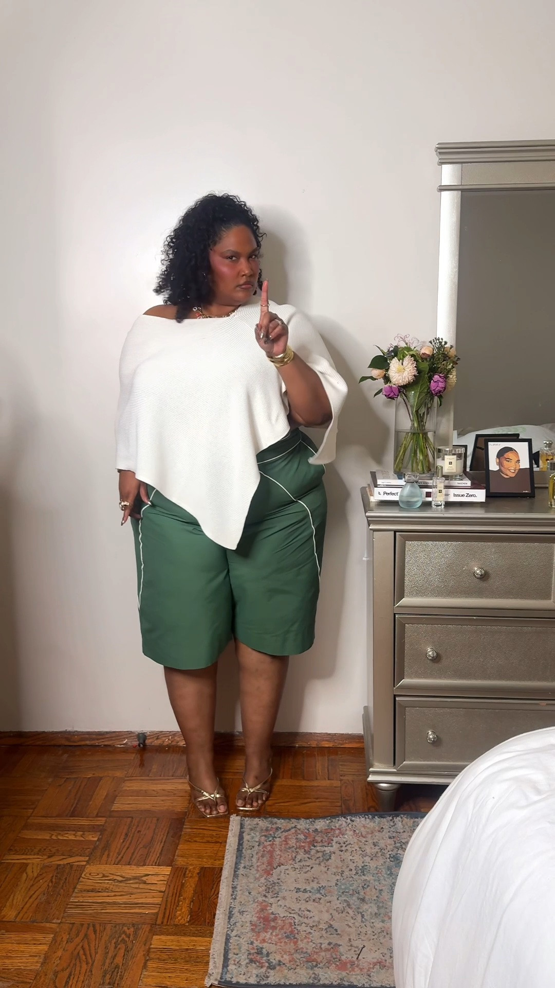 Plus-size rooftop concert outfit. ☀️🎶

I really wanted to wear the cream set… but once the weather started looking a little gloomy, I knew I’d be reaching for an outfit that never lets me down. 😂

Comfortable, chic, and reliable wins every single time. And if you live in New York, you already know summer weather has a personality of its own. 😅

#LTKootd #LTKPlusSize