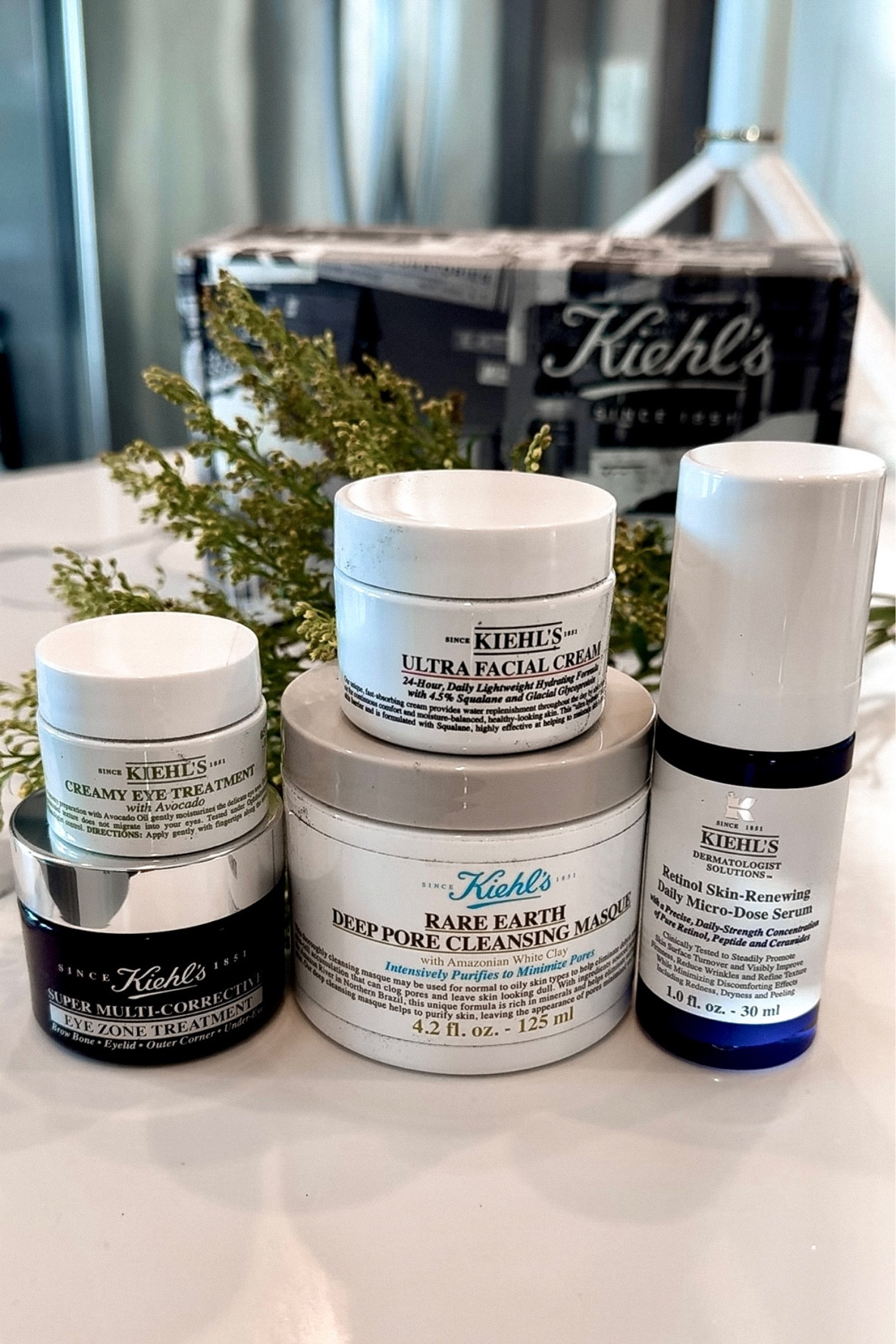 Have you tried @kiehls skincare!? These are the bestsellers🥰 #kiehlspartner 

✨ creme de corps body lotion with cocoa butter
🖤 Rare Earth Deep Pore Minimizing Clay Mask
✨ Micro-Dose Anti-Aging Retinol Serum with Ceramides and Peptide
🖤 Super Multi-Corrective Anti-Aging Eye Cream
✨ ultra facial cream with Squalane 

A great routine for ultra hydration and anti-aging skincare 👏🏻 Kiehl’s products are also accepted into the national eczema association 😍

#LTKHoliday #LTKbeauty