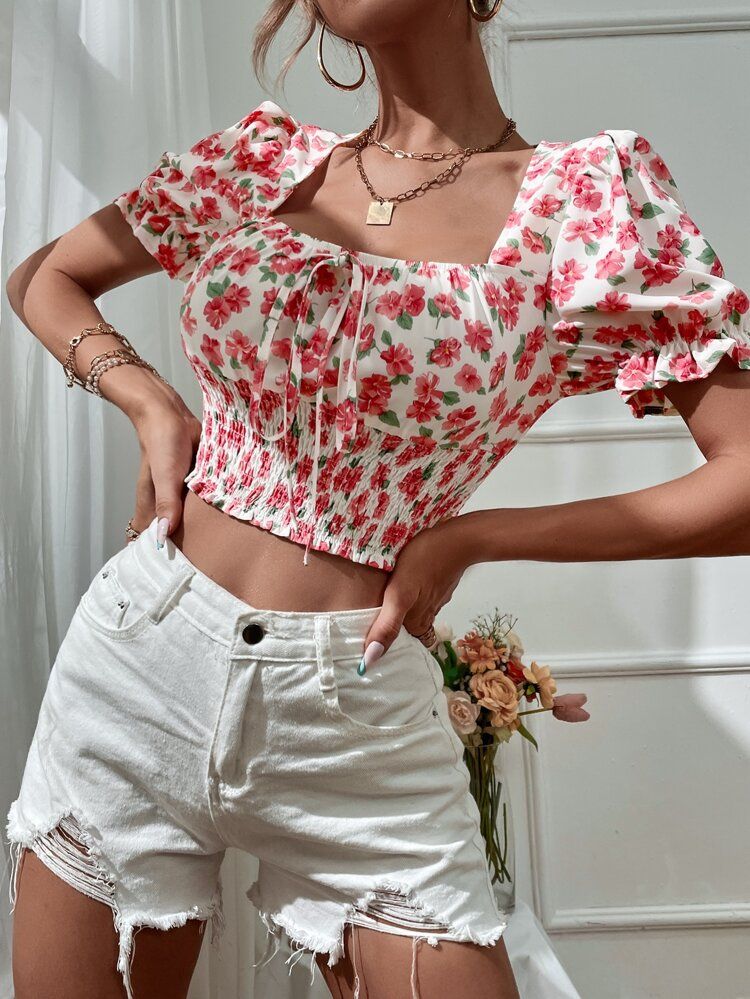 Floral Print Puff Sleeve Knot Front Shirred Crop Blouse | SHEIN