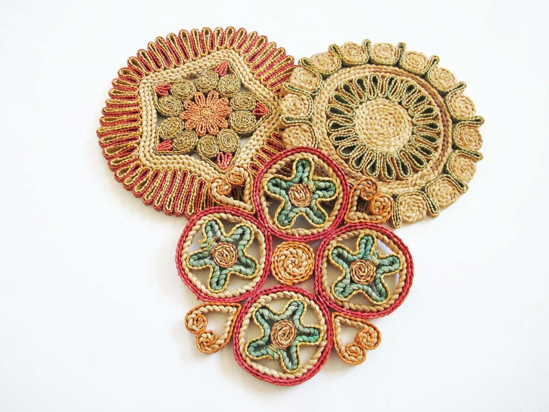 Vintage 70s Straw Trivets Set of 3 Round Woven Bohemian Kitchen Trivets Raffia Drink Coaster Plan... | Etsy (US)