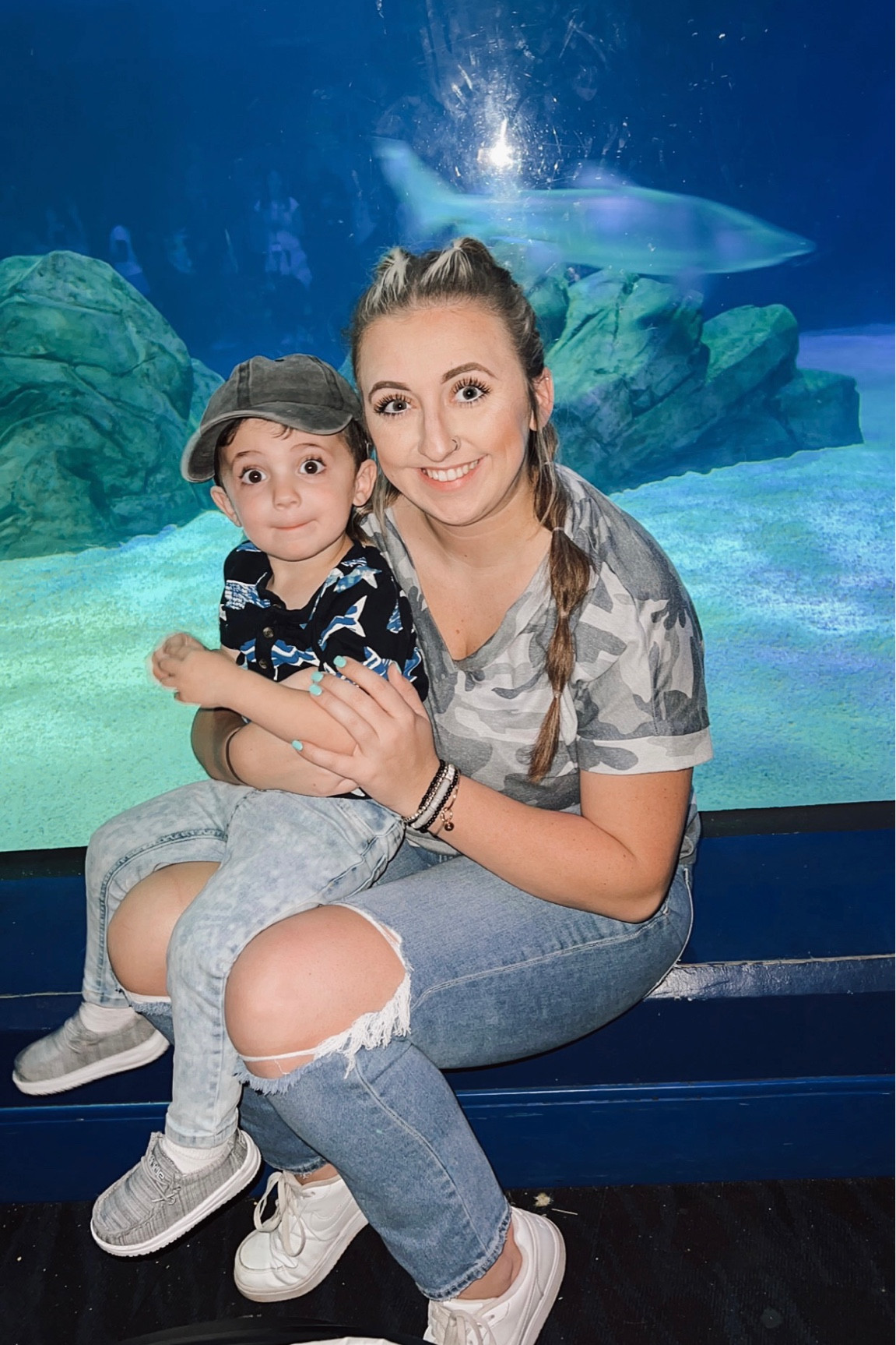 aquarium day with my boy, whom is now obsessed with sharks & fish 🦈🤍

#LTKFind #LTKtravel #LTKkids