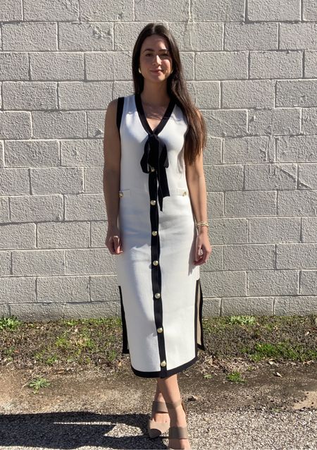 Classic Meredith Blake vibes in this gorgeous Anthropologie midi dress - wearing XS 


#LTKworkwear #LTKwedding
