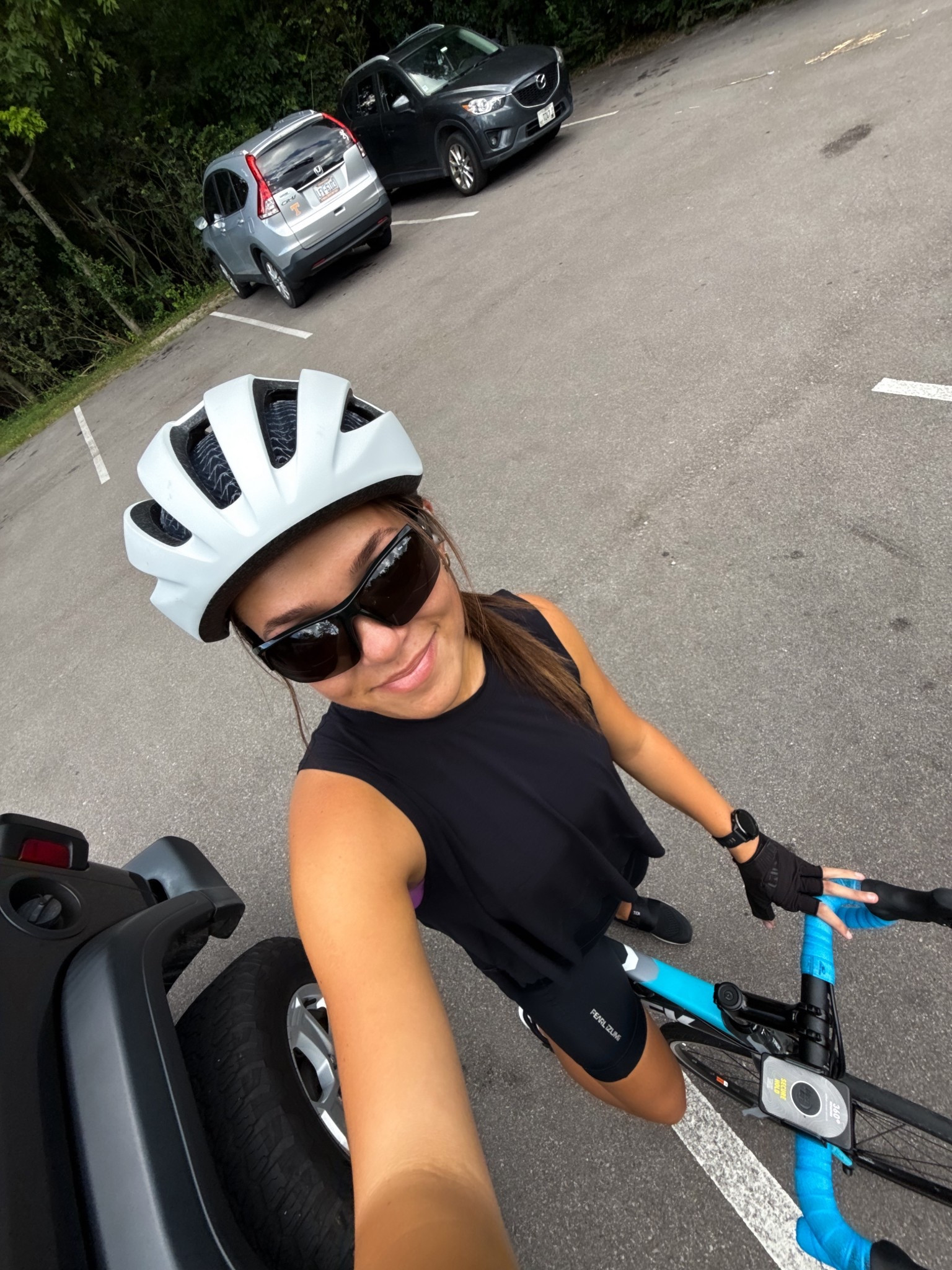My uniform 🚴‍♂️🚴‍♂️

#LTKActive #LTKfitnessgoals #LTKootd