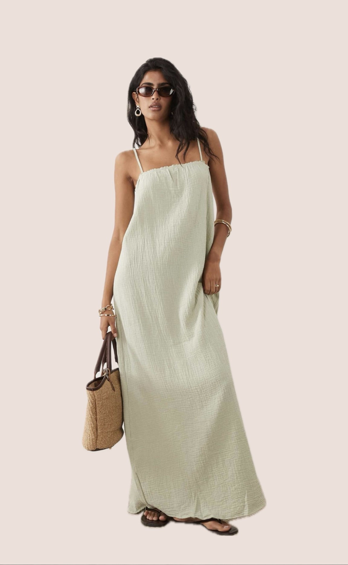 New spring arrivals from @ASOS love this dress for summer! Comes in several colors

Maxi dress. Midi dress. Spring style. Spring outfit. Casual dress. Sundress. Outfit idea. Outfit inspo  