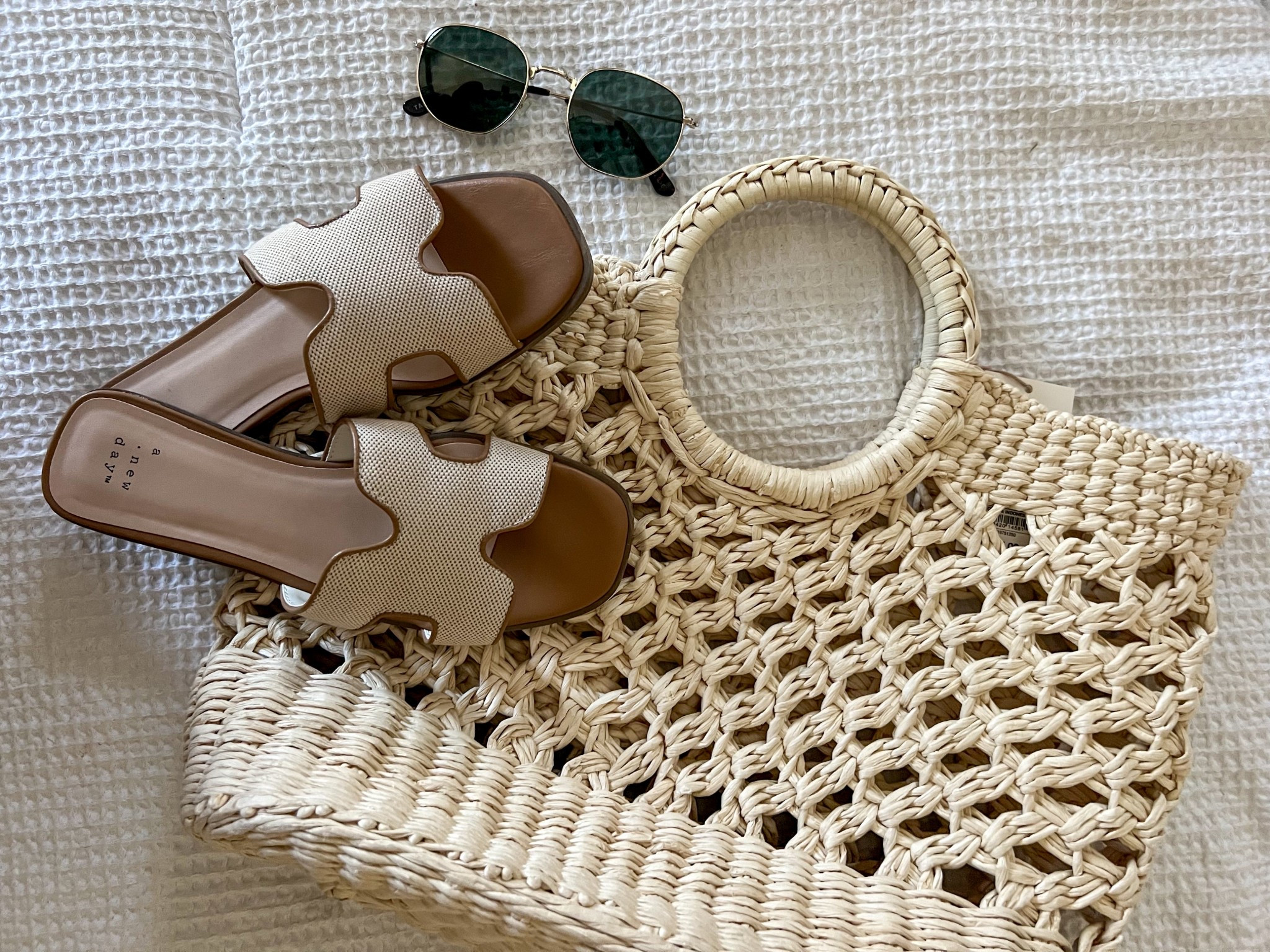 Target’s Spring accessories are so good + currently 30% off! I love a good versatile slide sandal + this bag was too cute to pass up!

#LTKSaleAlert #LTKSeasonal #LTKTravel