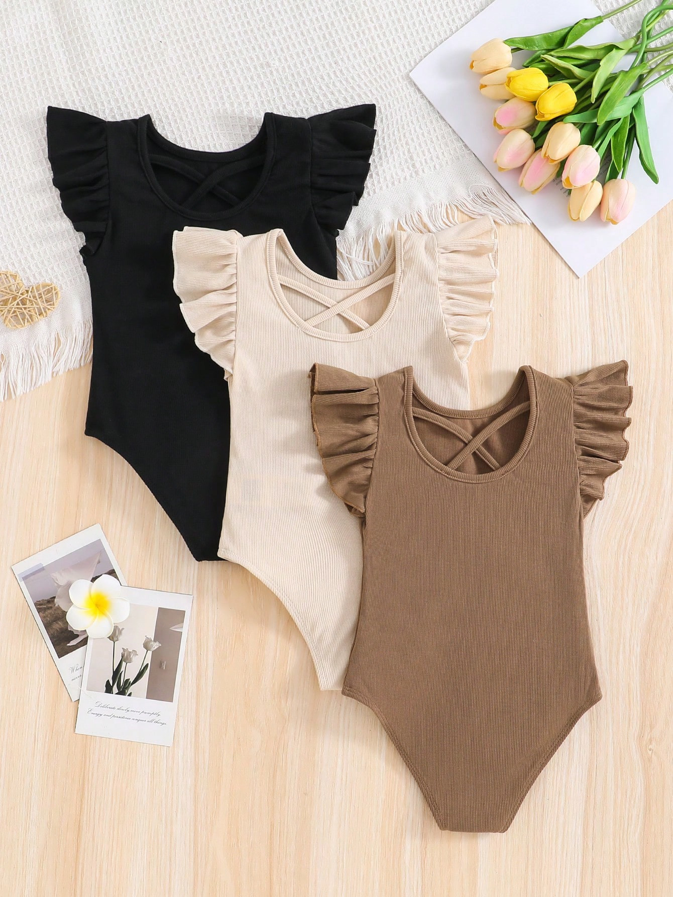 Young Girl Fashionable Sweetheart Knitted Plain Cap Sleeve Jumpsuit Set (3pcs) | SHEIN
