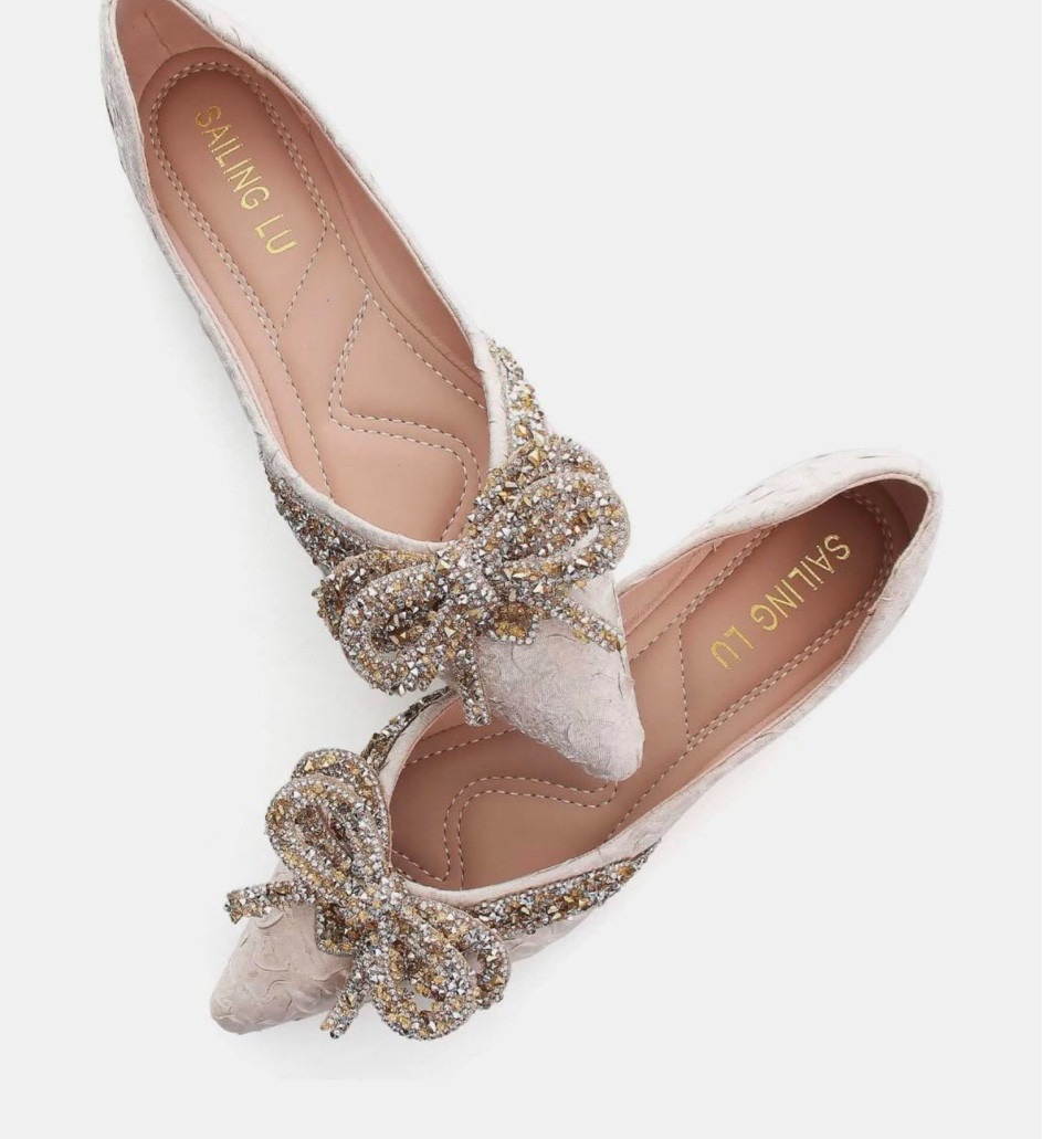 The prettiest shoes!  

#LTKSaleAlert #LTKShoeCrush #LTKStyleTip