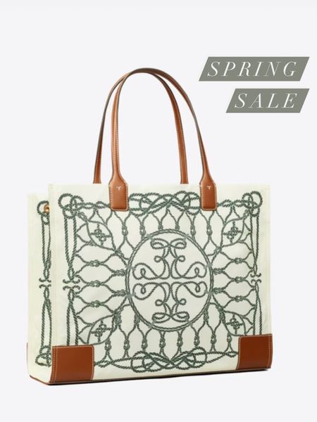 Gorgeous totebag part of the Tory Burch Spring sale.  Travel bag, printed totebag, spring outfit, spring bag, designer bag 

#LTKSeasonal #LTKitbag #LTKsalealert