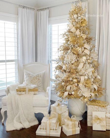 This 6.5 ft flocked tree is only $79!

Affordable Christmas trees, holiday decor, white and gold Christmas decor , glam Christmas, home decor, bedroom tree, Walmart finds, Walmart home, Christmas tree urn, Christmas tree planter 

#LTKhome #LTKHoliday #LTKsalealert