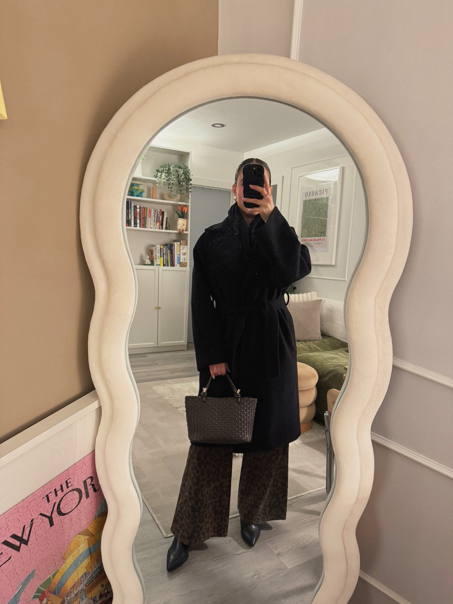 Winter fashion #nyc 

#LTKFindsUnder50 #LTKFindsUnder100 #LTKSeasonal