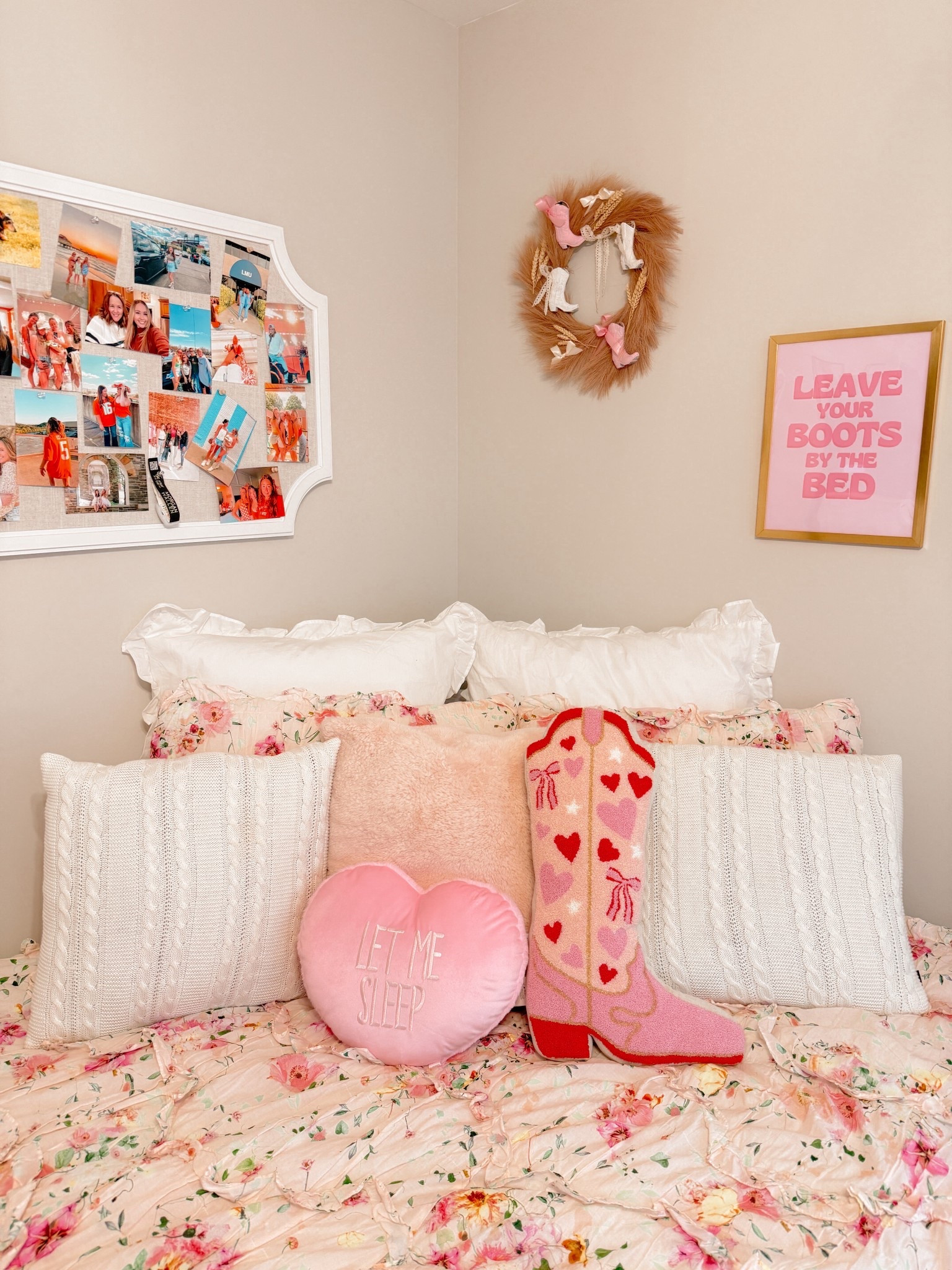 Valentine’s Room Decor!! Linked similar

Boot pillow from TJ Maxx
Heart pillow from Target last season!

#LTKHome #LTKSeasonal