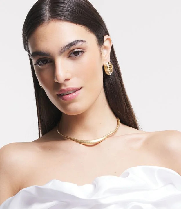 Conjunto Brinco e Colar em Metal com Texturas Irregulares Dourado | Renner (BR)