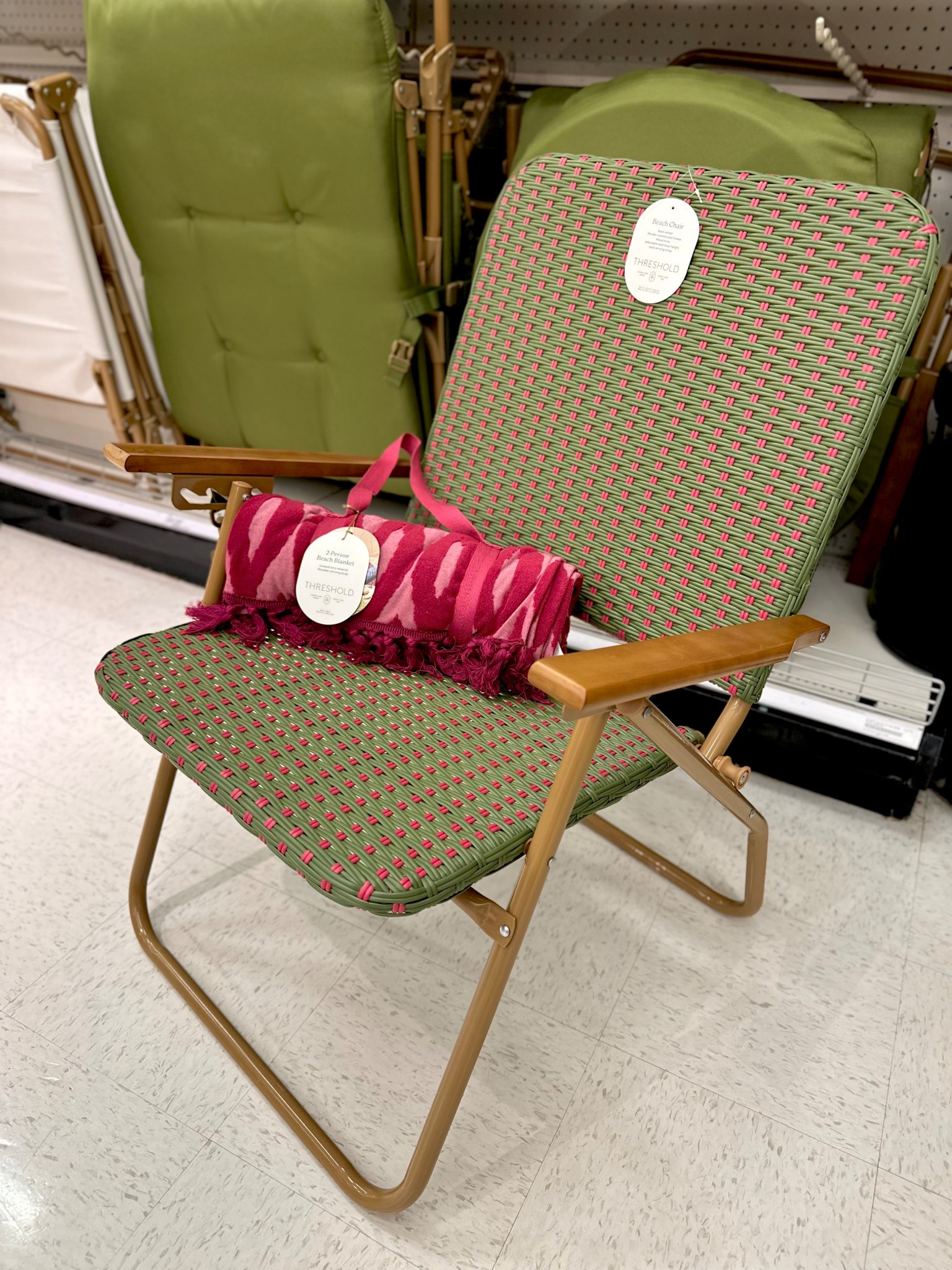 Beach 😎 essentials 

#LTKSwim #LTKTravel #LTKdayinmylife