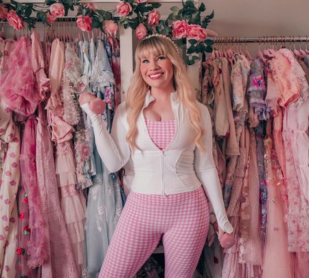 #ad Workout but make it *PINK* 🎀 I am obsessed with @astoria_activewear’s hyper-feminine activewear, especially this pink gingham set and white jacket 🌸 It’s so cute for spring and give me all the Barbie vibes 👸 Plus stylish activewear always gives me more motivation to workout! Go up one size in these items for the perfect fit ✨

Learn more about Astoria Activewear’s products in the LTK app 

#LTKfitness #LTKstyletip #LTKActive