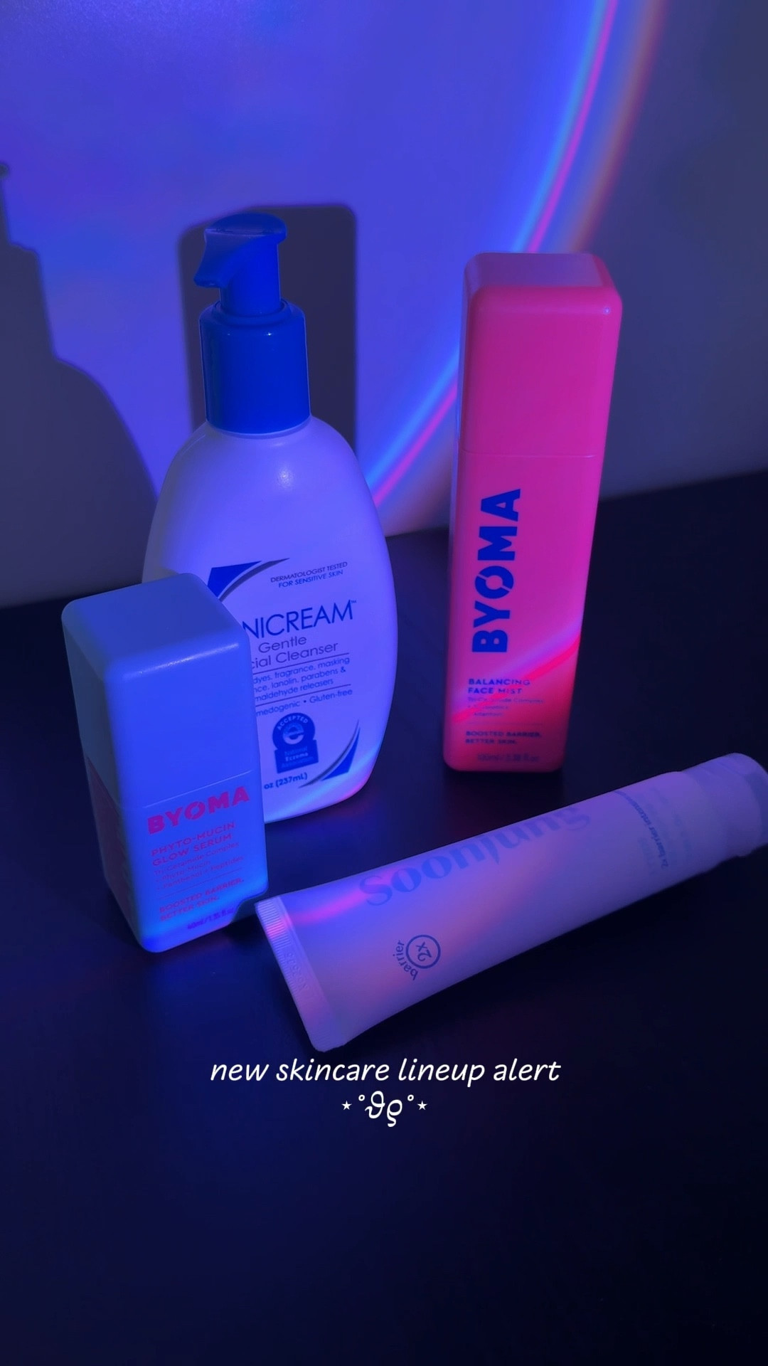 New skincare lineup, testing some new products! ✨
My skin has been a little sensitive lately, so I’m trying:
🧼 Vanicream Cleanser – super gentle, non-irritating, perfect for sensitive skin.
💧 Byoma Balancing Mist – hydrates and refreshes without heaviness.
🌿 Byoma Phyto Mucin Glow Serum – lightweight, soothing, and gives that dewy glow.
🧴 Soonjung 2x Barrier Cream – helps repair and strengthen my skin barrier.

I’m loving how each step feels calm and nourishing. Perfect for sensitive, acne-prone, or reactive skin! 💛

#LTKU #LTKBeauty #LTKFindsUnder50
