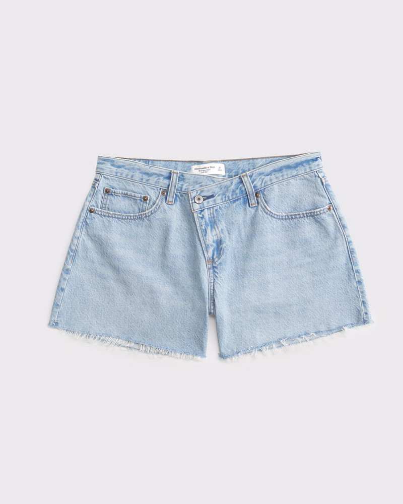 Women's Curve Love Low Rise Baggy Short | Women's Bottoms | Abercrombie.com | Abercrombie & Fitch (US)