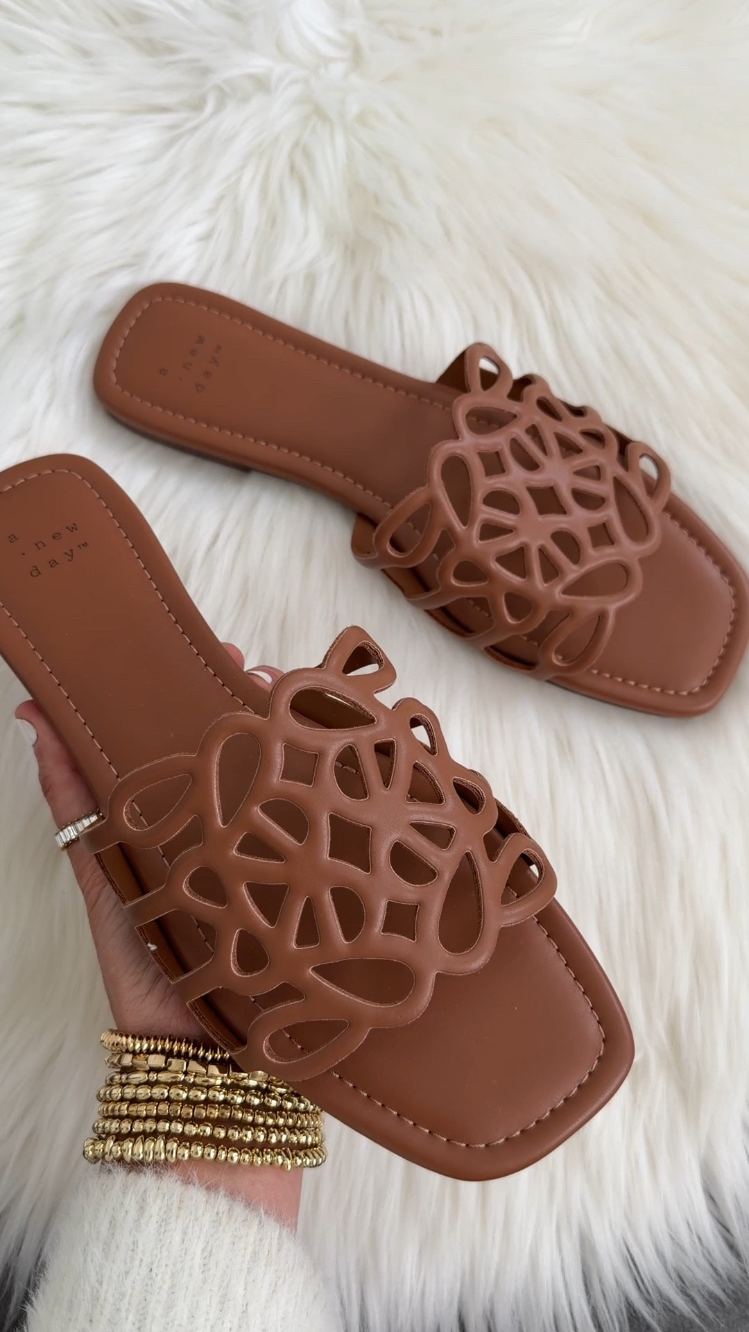 Target  Women’s Fiona Slide Sandals A New Day in Beige runs true to size 