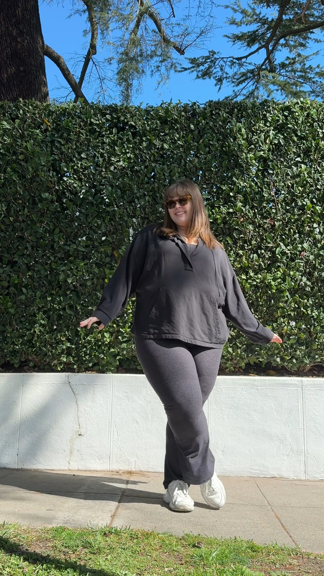 Finally found comfy flare leggings that don’t drag the ground as a 5’7” girly !!

Comes in XXS-4X. Wearing 2X.

#LTKFitness #LTKPlusSize #LTKActive