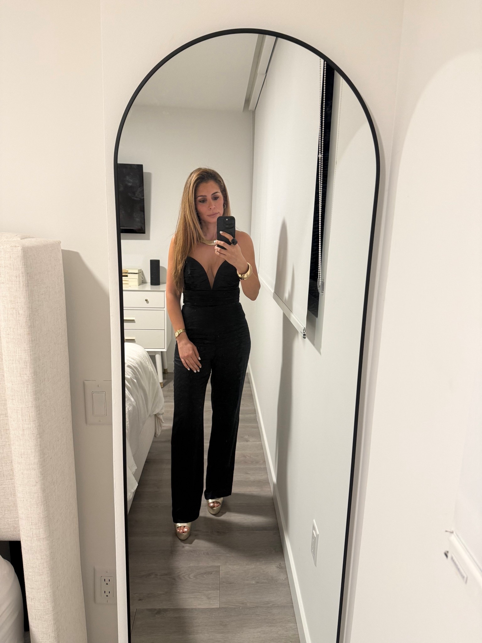 This black Michael Costello jumpsuit is sold out but I found similar ones. 


#LTKootd