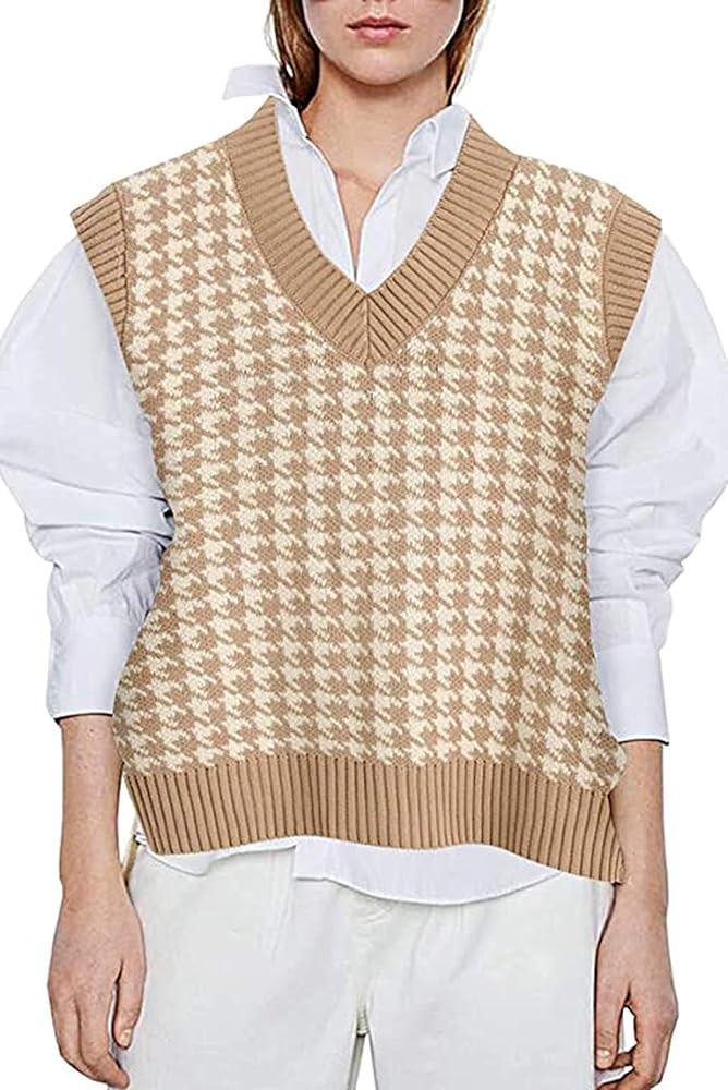 SAFRISIOR Oversized Houndstooth Knitted Vest Sweater Vintage V Neck Loose Sleeveless Sweater | Amazon (US)