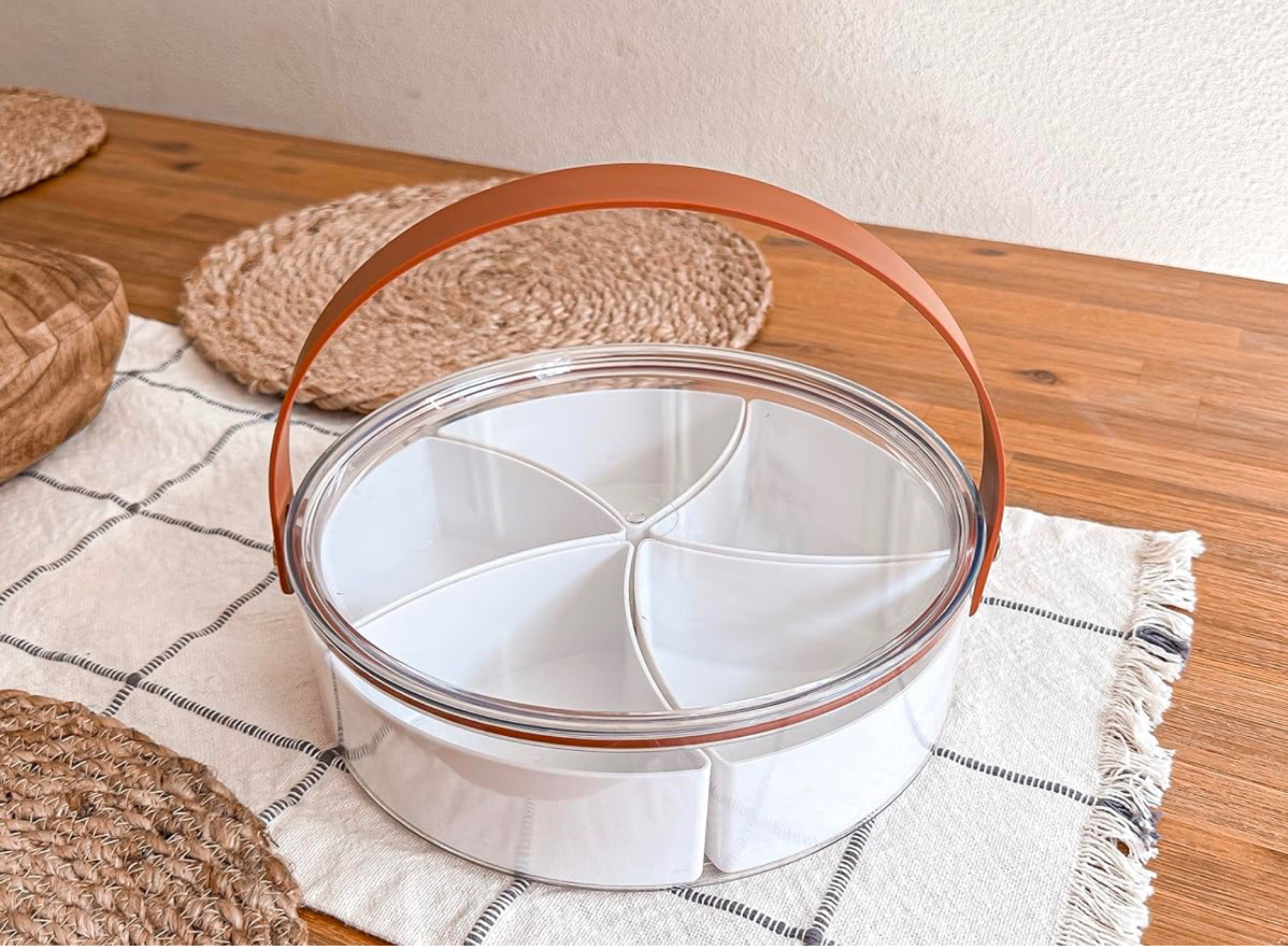 Best way to carry around snacks! 

#LTKGiftGuide