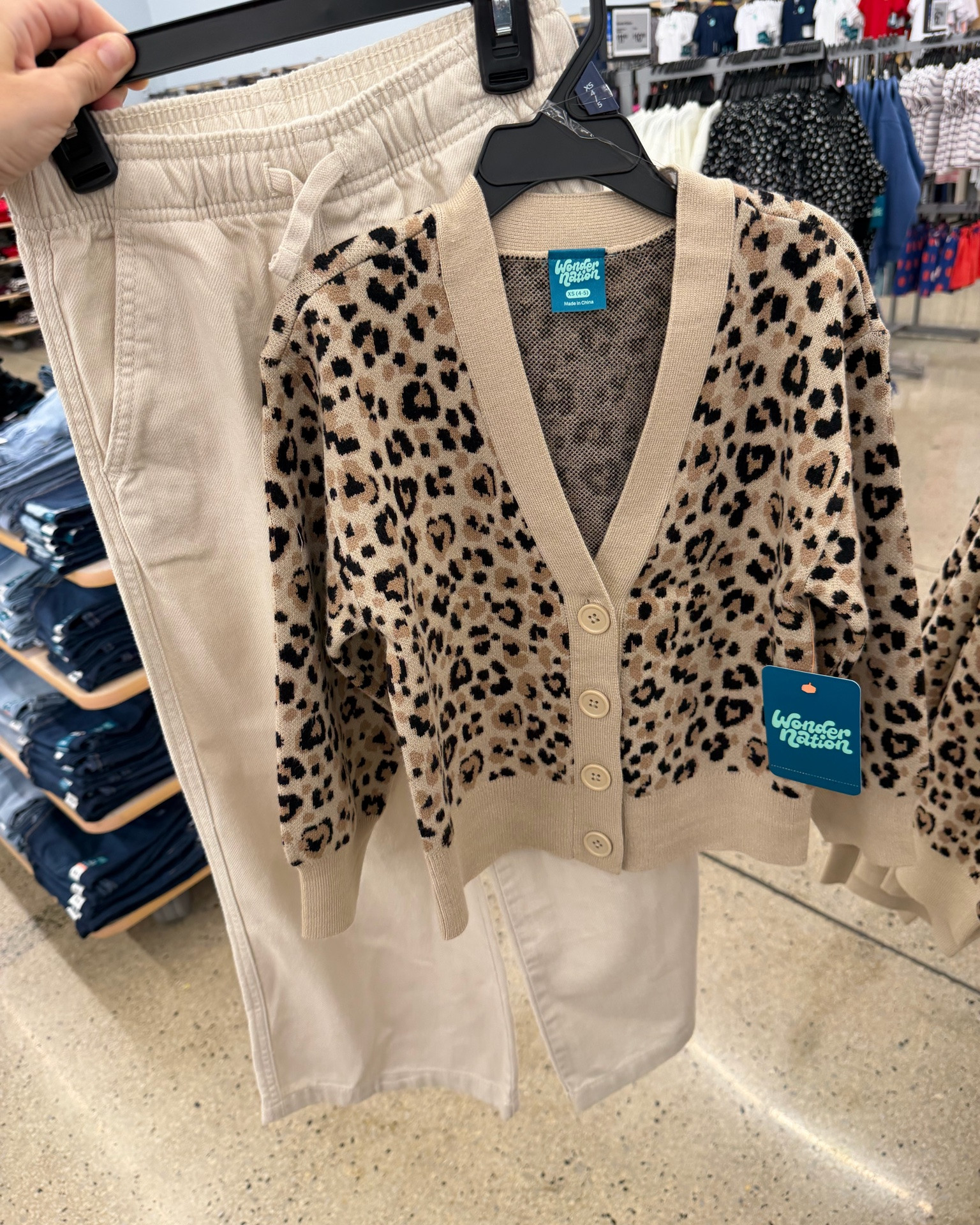 Walmart girls clothing finds that I’m loving and nice quality! Fall fashion outfits for girls #walmartkids

#LTKKids