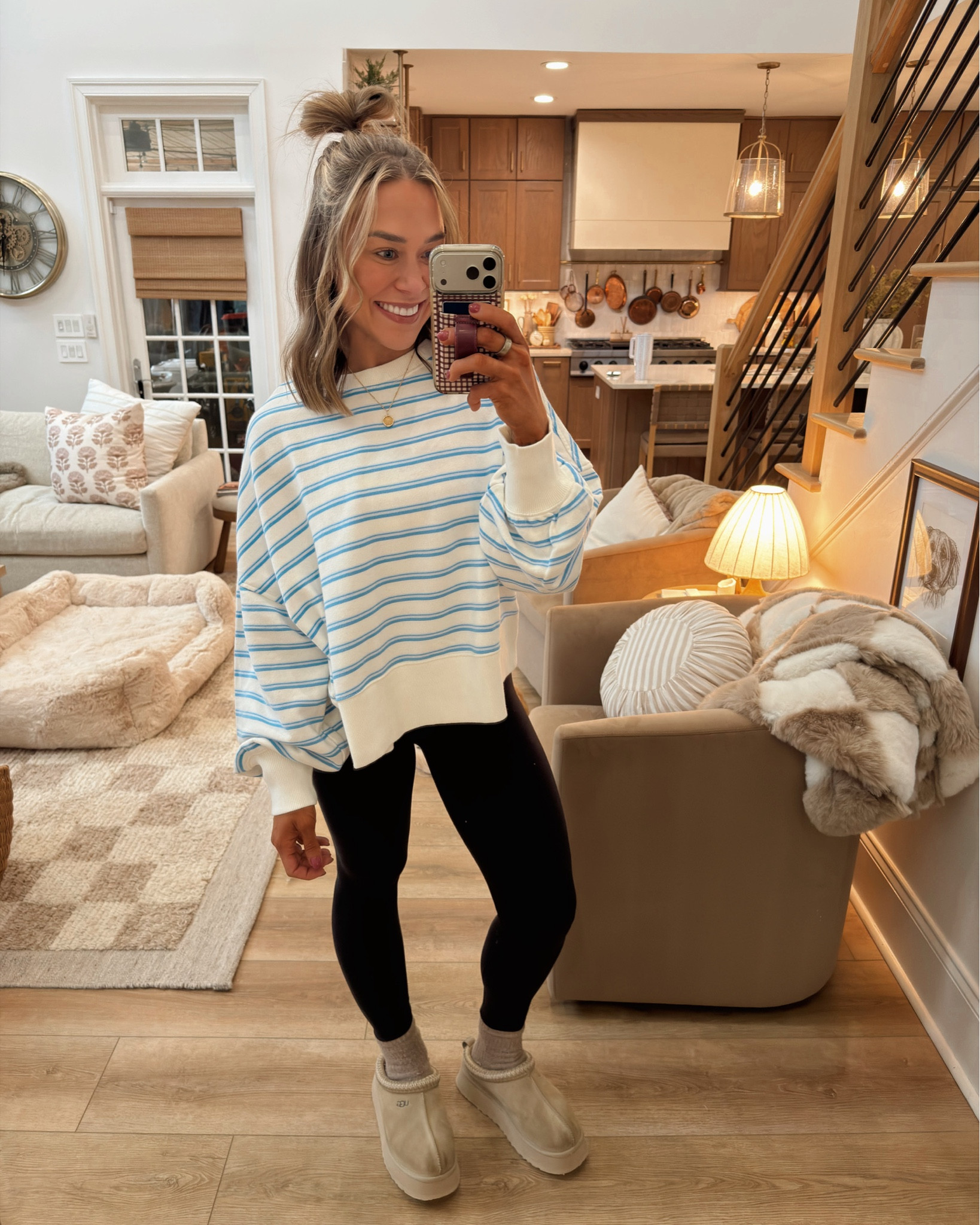 More of a cropped version of the other crewneck! LOVE the oversized fit here 🦋🩵 also comes in a tan! In the Medium & currently on sale this weekend! 

Ootd / aerie / American Eagle / spring style / cute / casual / Holley Gabrielle 

#LTKSeasonal #LTKootd #LTKSaleAlert