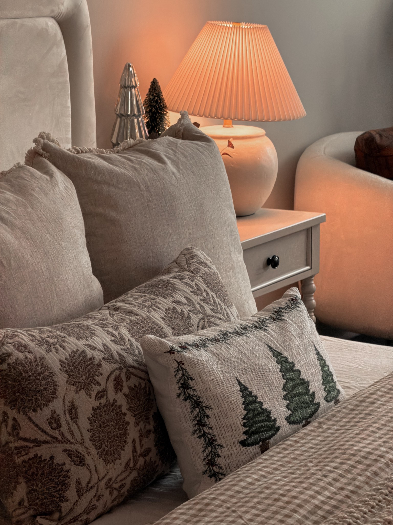 Walmart my texas house holiday pillow under $20 and is still in stock🌲

#LTKHome #LTKSeasonal #LTKHoliday