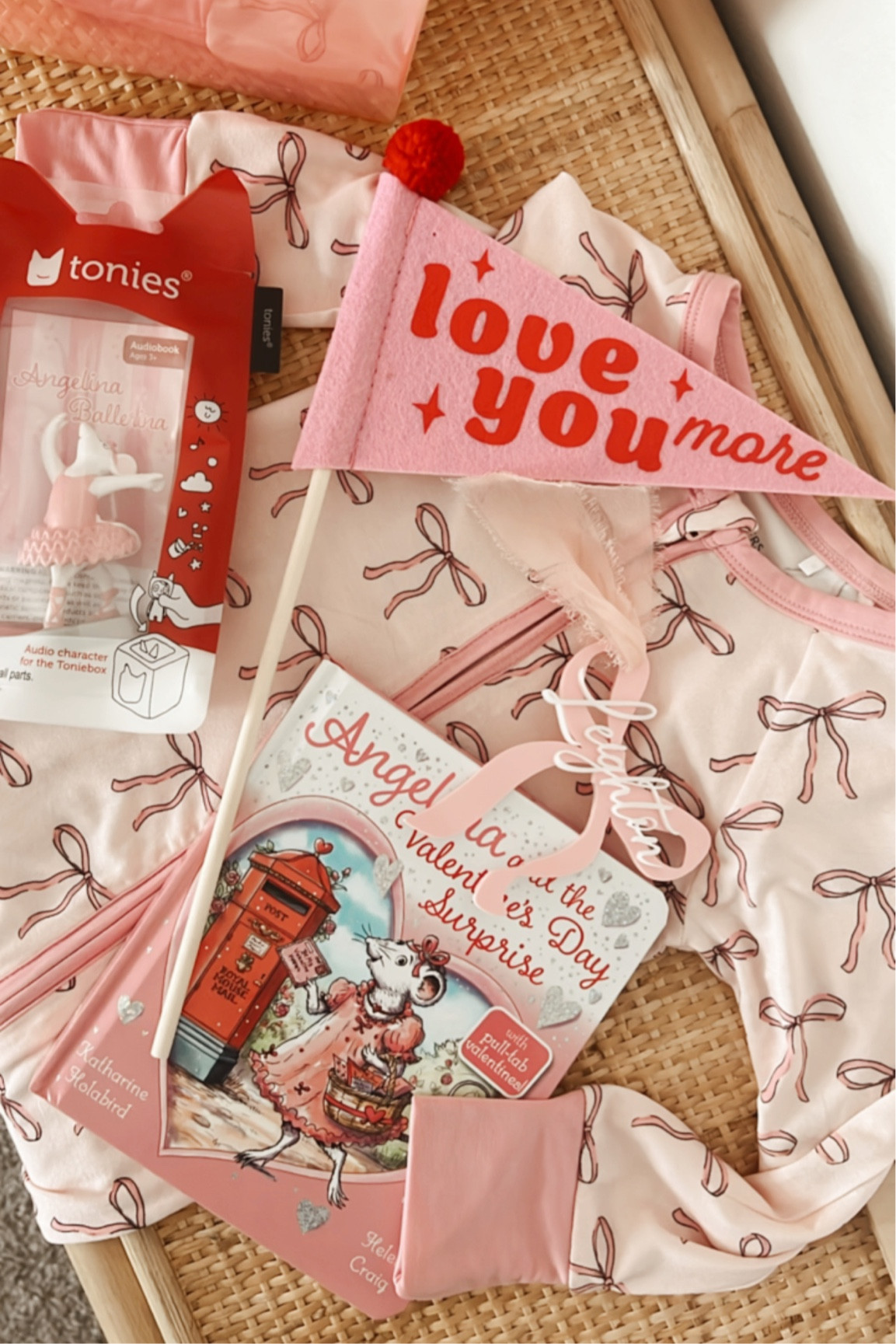 Valentine’s Day love basket 🧺🎀❣️


#LTKGiftGuide #LTKSeasonal #LTKkids