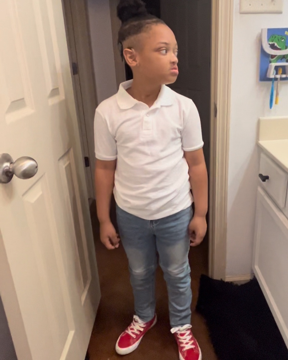 Simple Kid Graduation Fit

#LTKStyleTip #LTKKids #LTKShoeCrush