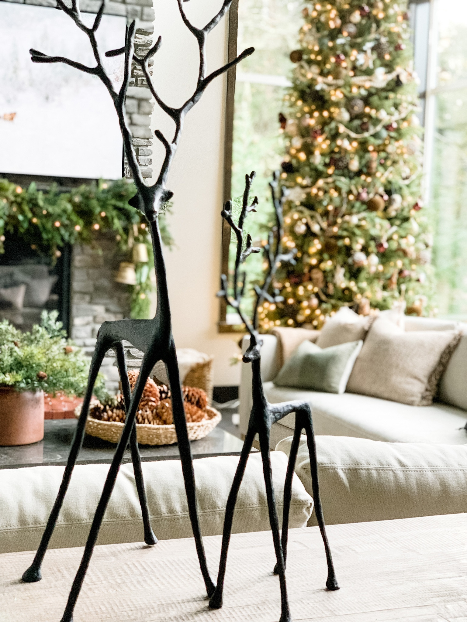 Best Seller: metal reindeer family 🦌

These deer always sell out quickly, so be sure to shop before they’re gone.

Reindeer, Christmas, holiday, seasonal, holidays, decor, decorations, simple, black, neutral, home, tree, living room, bedroom, dining room

#LTKSeasonal #LTKhome #LTKHoliday