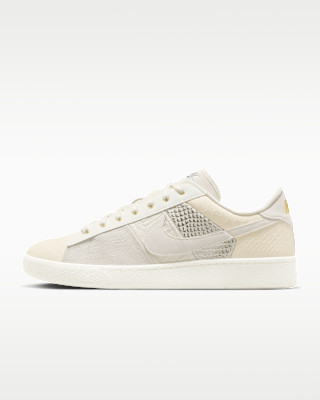 Nike Tennis Classic PRM Men's Shoes | Nike (US)