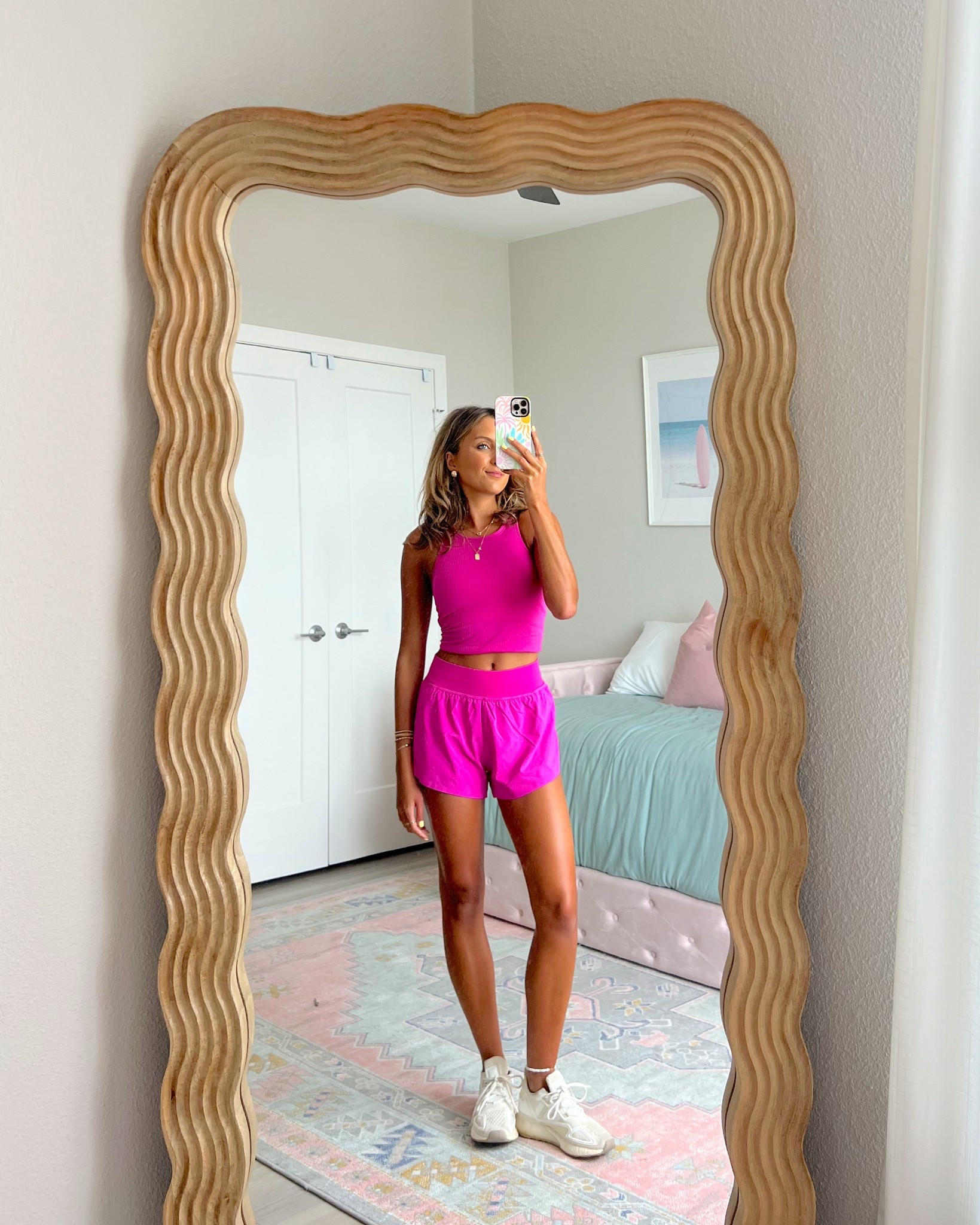 new Amazon workout set! 💕🏋🏼‍♀️ wearing an XS in sports bra and shorts 