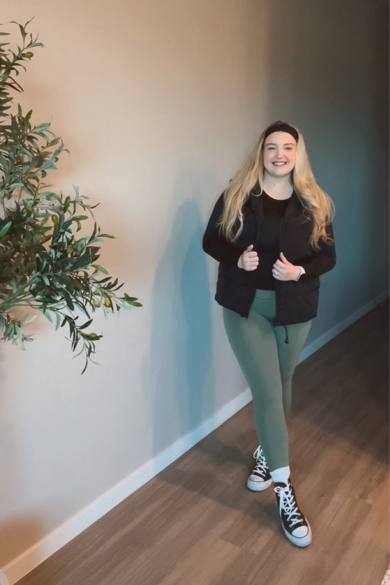 Easy & cute running errands outfit ✨

#LTKActive #LTKStyleTip #LTKFindsUnder50