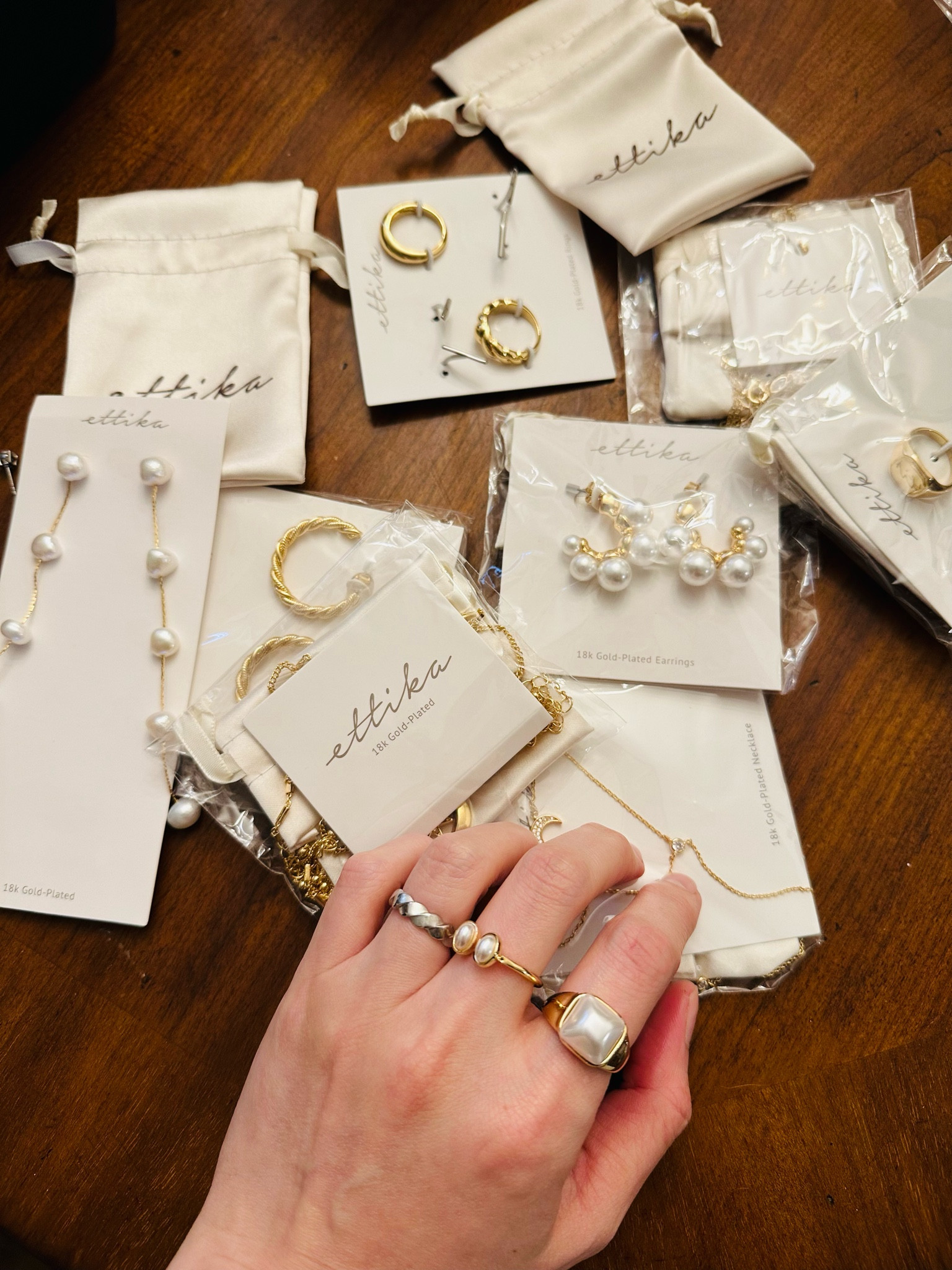 20%off for your first order.

They are so beautiful and stylish than I expected. They sold at Macy's and Nordstrom too.


#wearwithconfident #jewely #ring #ltkfashiin #style #necklance

#LTKunder50 #LTKstyletip #LTKunder100