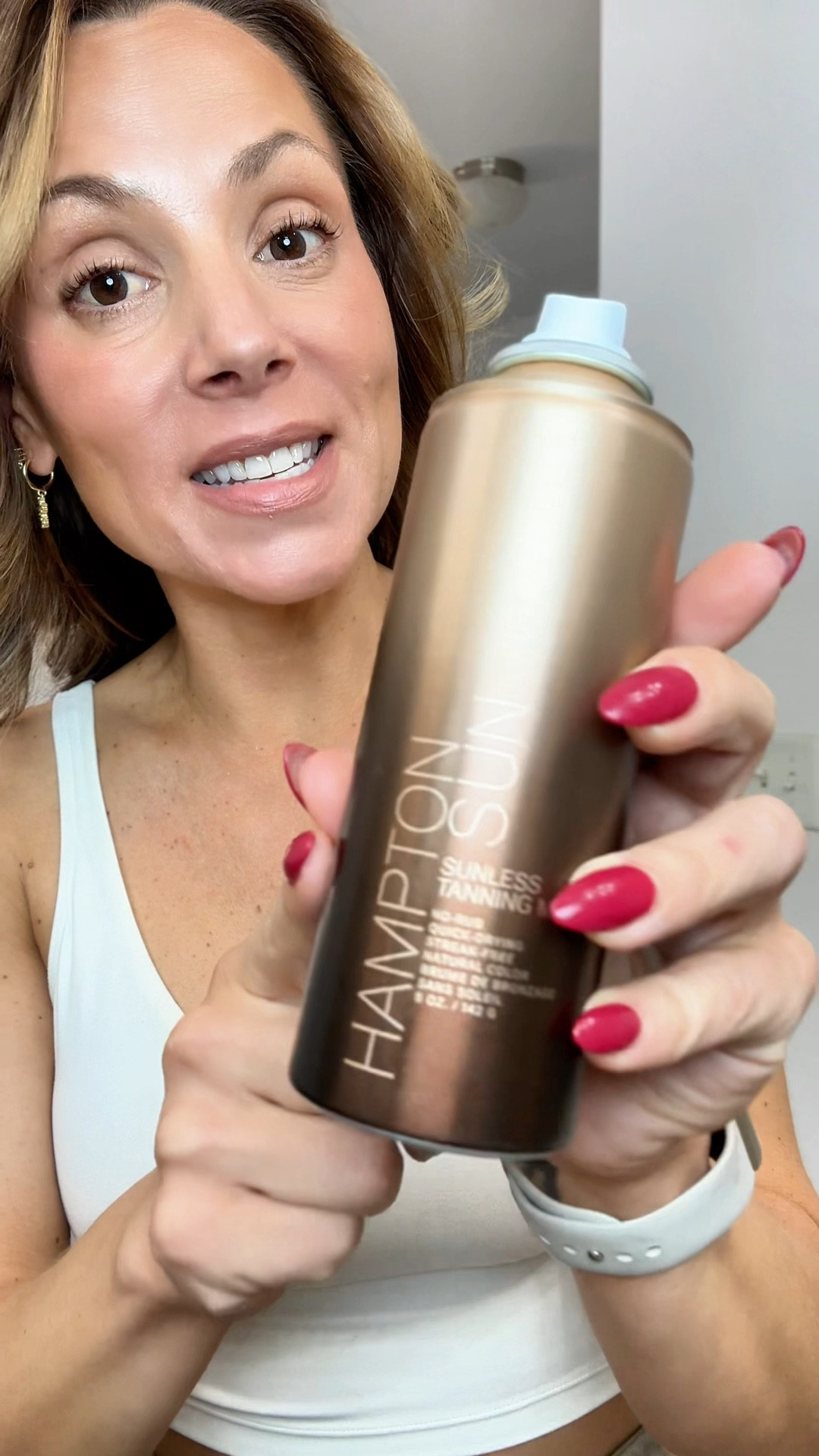 This is for anyone who wants a glow without the work.

The Hampton Sun Sunless Tanning Mist is a clear, ultra-fine spray self tanner that dries fast with zero transfer. You don’t rub it in, you don’t wait forever, and you don’t stress about streaks or orange tones.

The 360 spray delivers even coverage from every angle, making it one of the easiest at-home spray tan options I’ve tried. The color develops naturally thanks to fast and slow tanning agents, and it’s packed with skin-loving ingredients like aloe vera, witch hazel, sodium PCA, and erythrulose.

If you’ve been searching for a natural looking self tanner, clear self tanning spray, or a mess-free alternative to traditional spray tans, this one is worth trying.

Easy, clean, and actually wearable right after application. #selftanner
#sunlesstanning
#spraytan
#beautyover40
#athomespraytan
#beautyfinds
#glowingskin
#cleanbeauty
#tanwithoutthesun
#skincarefavorites 
