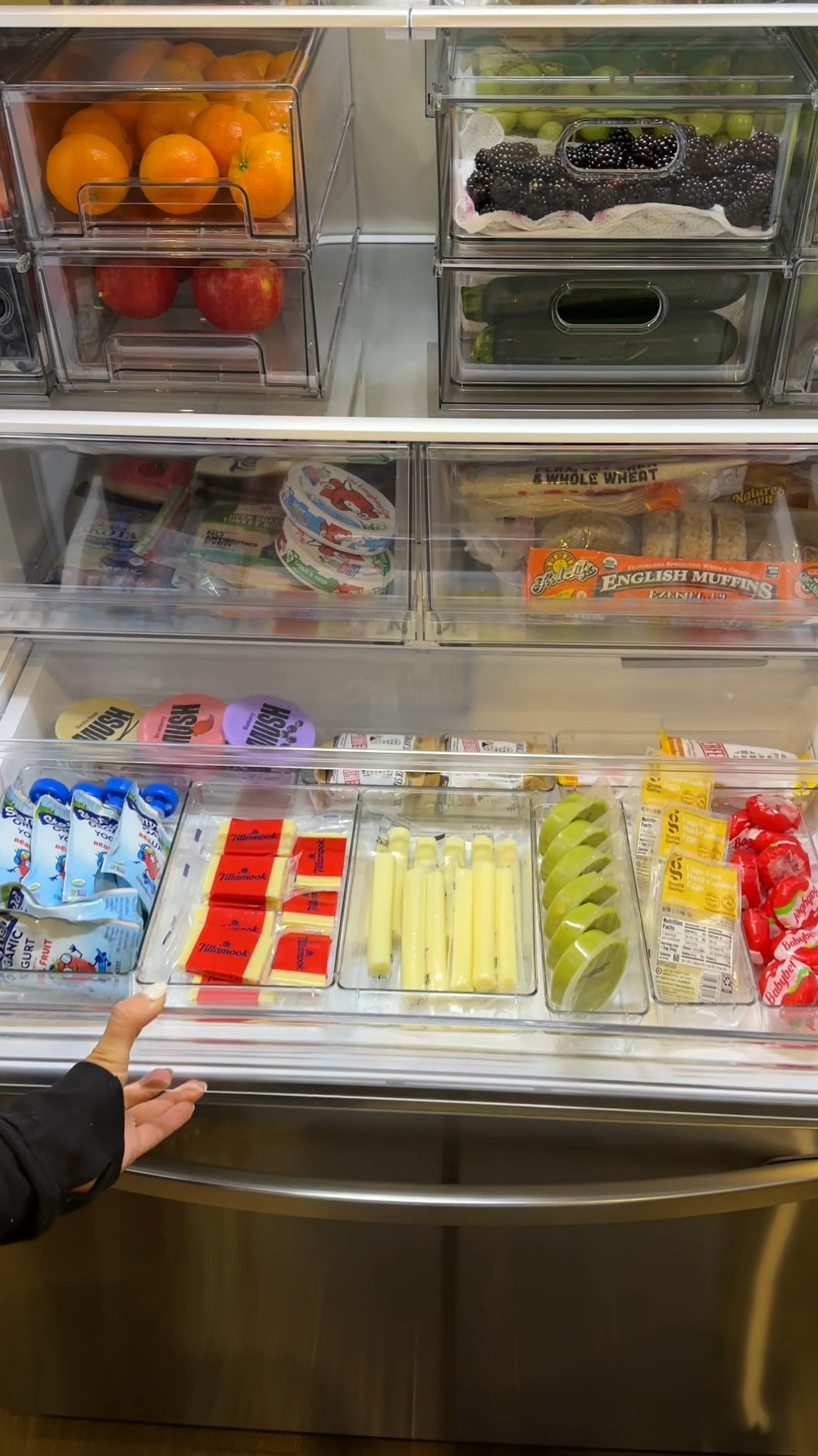 Organize the fridge with me 🤩🫧

Cleaning, home, inspiration, declutter, mom favorites, organization, Amazon, acrylic organizing bins 

#LTKFindsUnder100 #LTKHome #LTKWatchNow