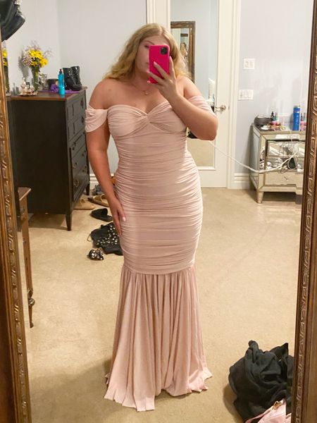 Norma Kamali DOES IT AGAIN!! 
This pink gown is SO comfortable and stretchy. You can even tuck the sleeves in so the dress is strapless 💗
Get $50 off on Saks 

#LTKsalealert #LTKwedding #LTKcurves