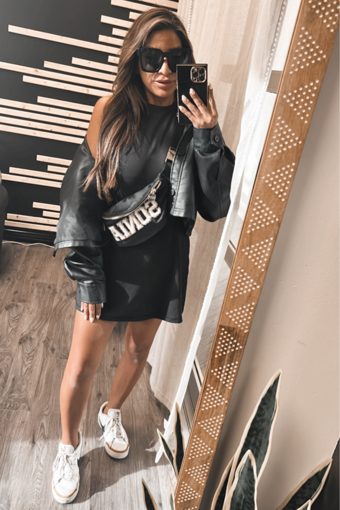 Garage fit 

#LTKfit #LTKsalealert #LTKstyletip