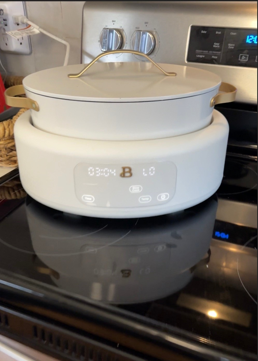 My multicooker can do so many things all in one small appliance…

Sear/sauté, slow cook, braise, simmer, steam, rice, warm all in one! 

Several color options 

#LTKFindsUnder100 #LTKfoodie #LTKHome