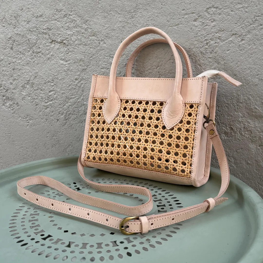 Eco Damen Handtasche: Leder Rattan Slingbag - Etsy.de | Etsy (Global)