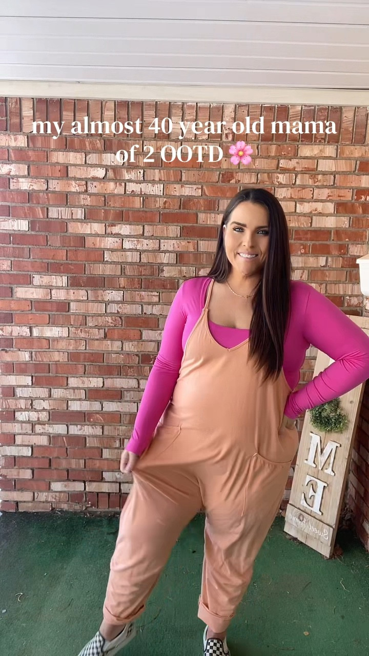 Fun midsize mama fit ✨

#LTKMidsize #LTKootd #LTKOver40